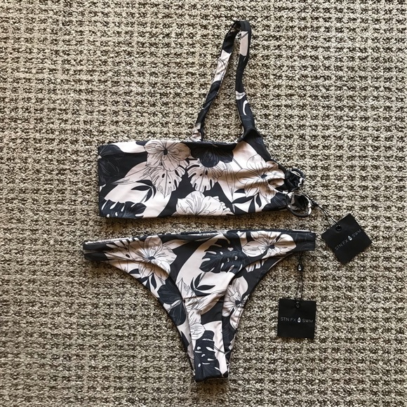 Stone Fox Swim Other - Stone Fox Swim Sandbiscus Set